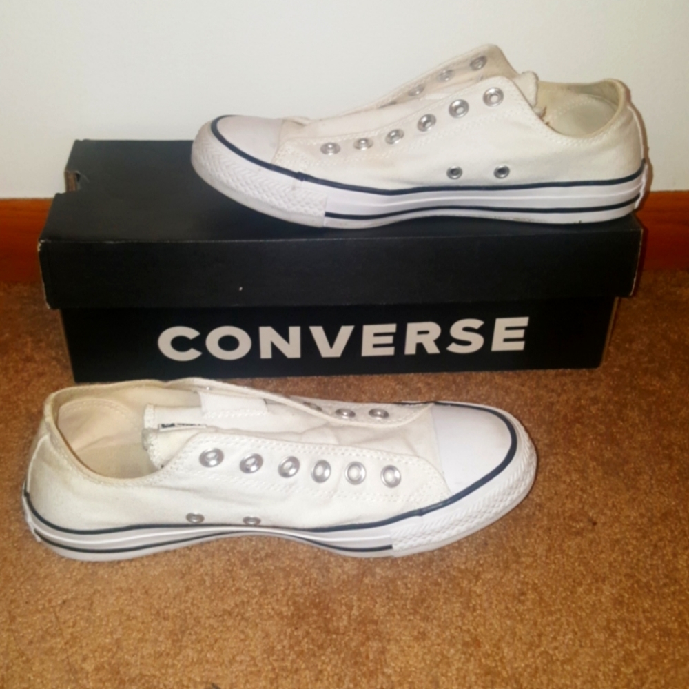 Converse size 8 shoes